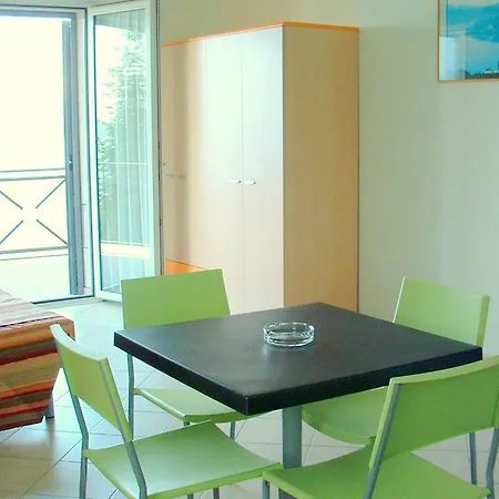 Apartment In A Residence On Lake Maggiore Near The Beach Apartment
